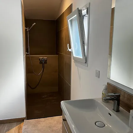 아파트 Maison 80 M2 A 5mn De Nantes Sautron